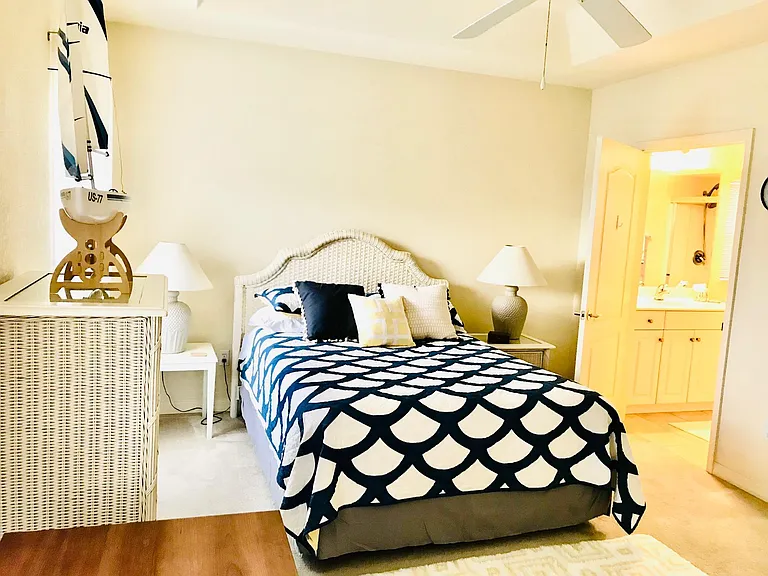 600 Mirabella Cir #STAY SALTY — Photo 16