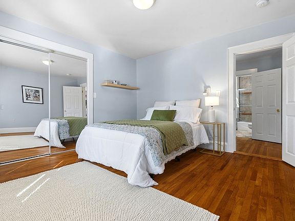 4th image of 73 Highland St #4