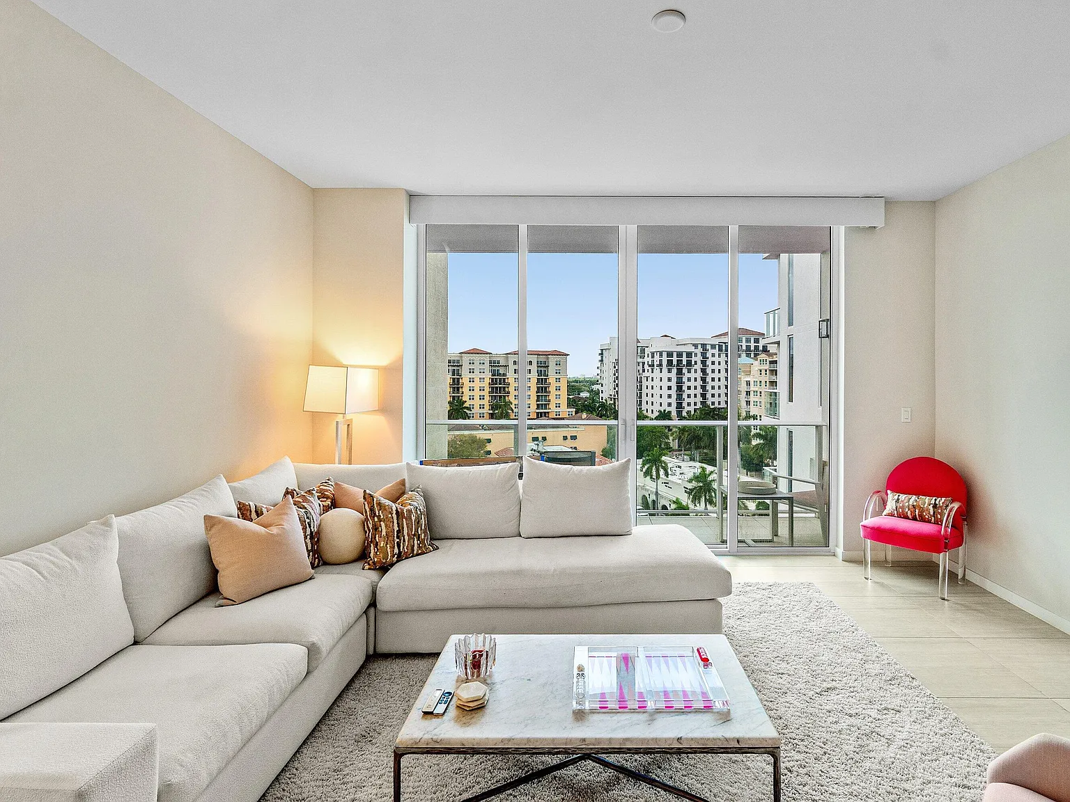 1 bed, 2.0 bath, 1305 sqft, $12,000 — Photo 4