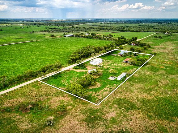 3rd image of 2417 County Road 238