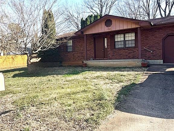 3rd image of 708 Yale St