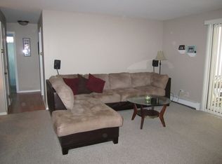 2453 N 72nd Ct APT 1E, Elmwood Park, IL 60707