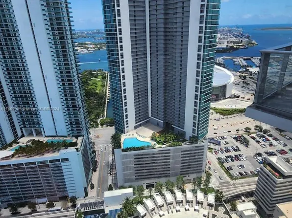 851 NE 1st Ave, Miami, FL