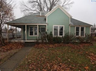 712 & 712-1/2 Main St, Prosser, WA 99350