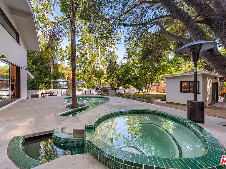 1362 Old Topanga Canyon Rd — Photo 30
