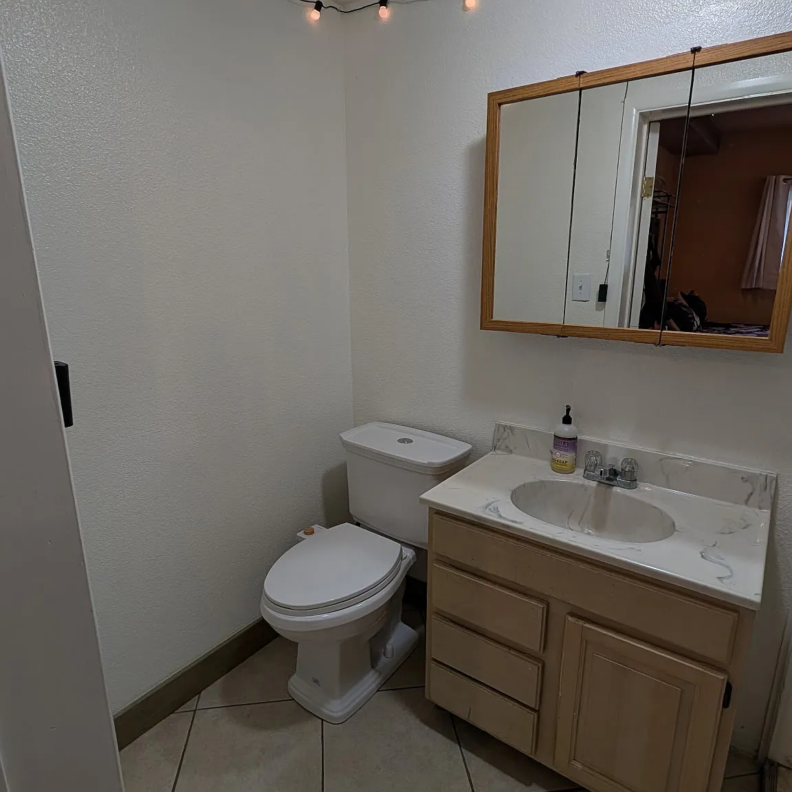Studio, 700 sqft, $1,200 — Photo 1