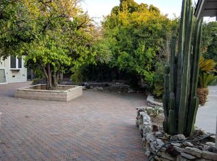 17724 Romar St, Northridge, CA 91325