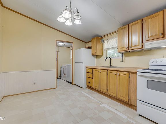 4th image of 329 Miller Wood Rd