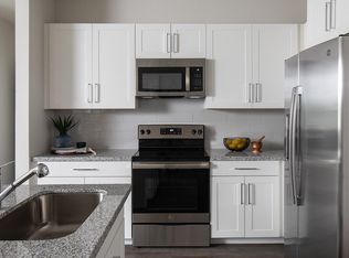 118 Little Lake Rd, Hutto, TX 78634