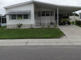 5905 Benz Dr, Zephyrhills, FL 33540