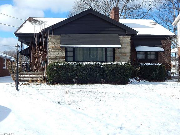 3rd image of 3362 Oakdale Ave
