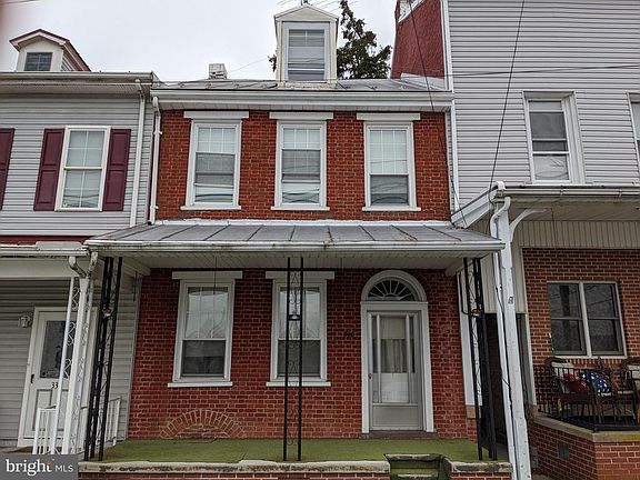 2nd image of 340 N Main St