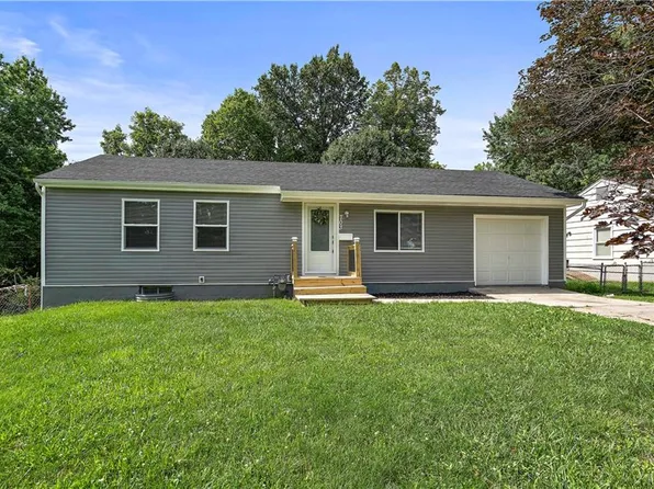 703 W 28th St N, Independence, MO 64050