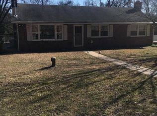 3123 E Galen Hall Rd, Reinholds, PA 17569