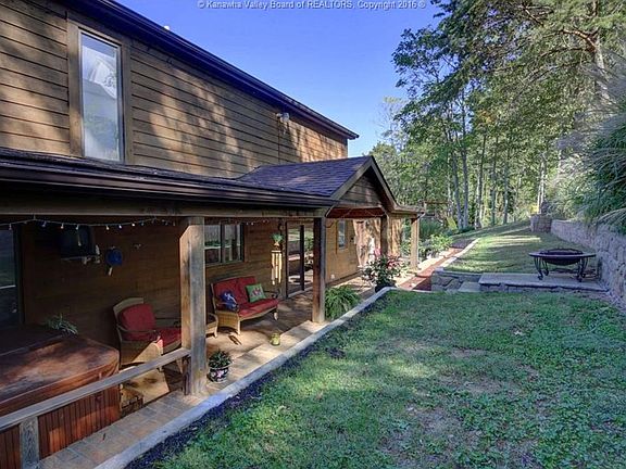 5th image of 57 Deerfield Dr