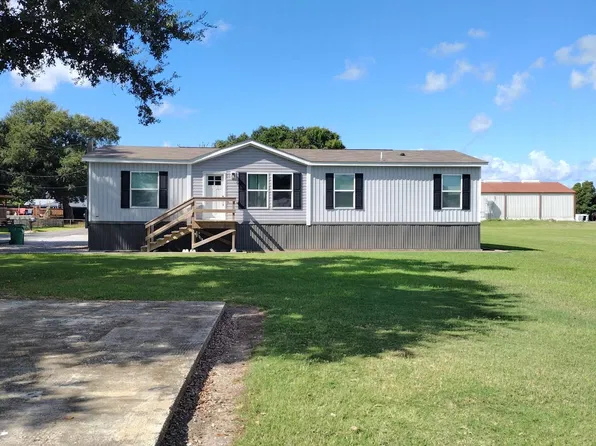 132 W 205th St, Galliano, LA 70354