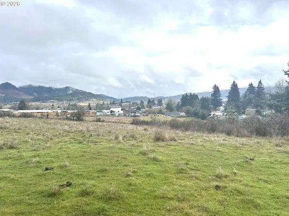 0 1st St, Yoncalla, OR 97499
