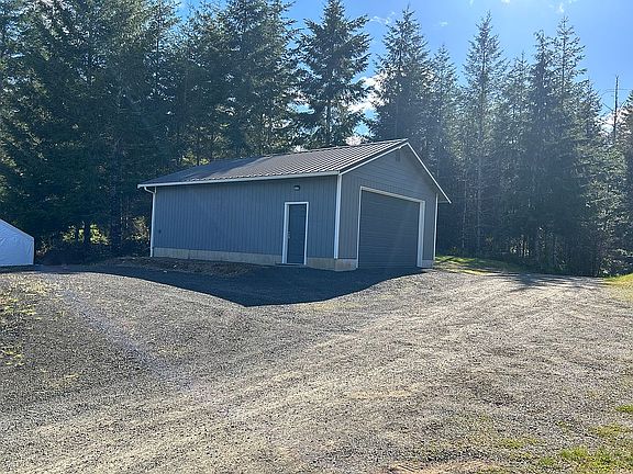 5th image of 60 W Morrows Ln