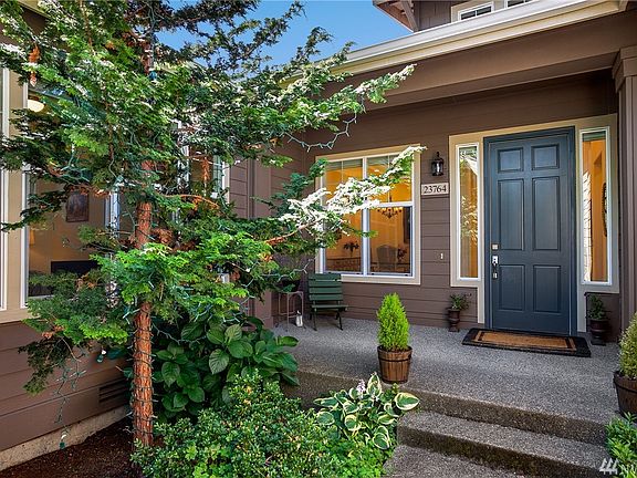 2nd image of 23764 NE 134th St