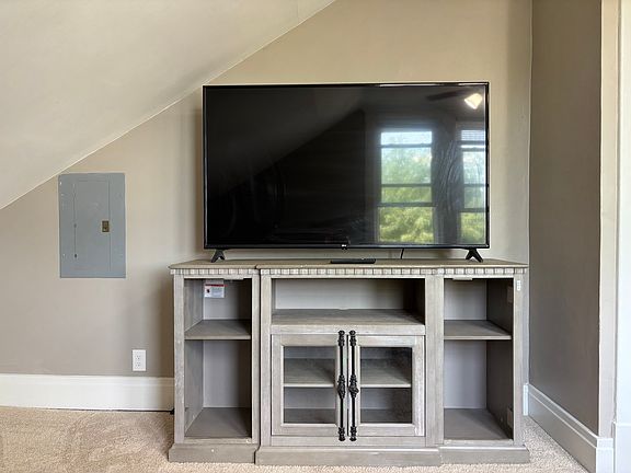 5th image of 110 Tindle Ave Floor 2