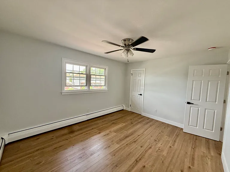38 Cottage Pl #2 — Photo 24