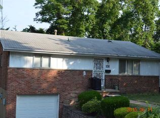 131 Castle Dr, Pittsburgh, PA 15235