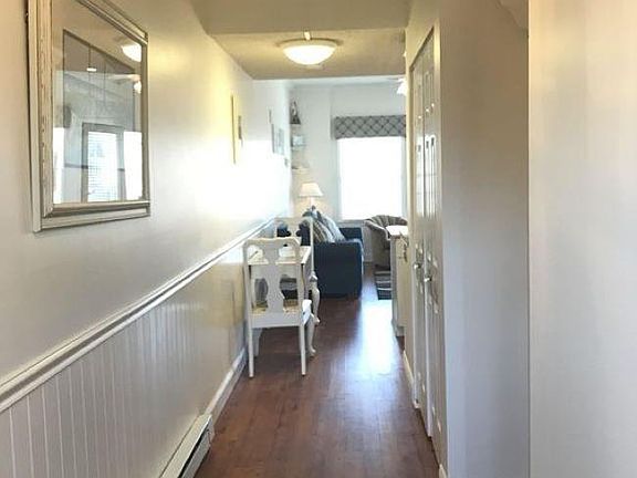 3rd image of 715 Plymouth Pl #203