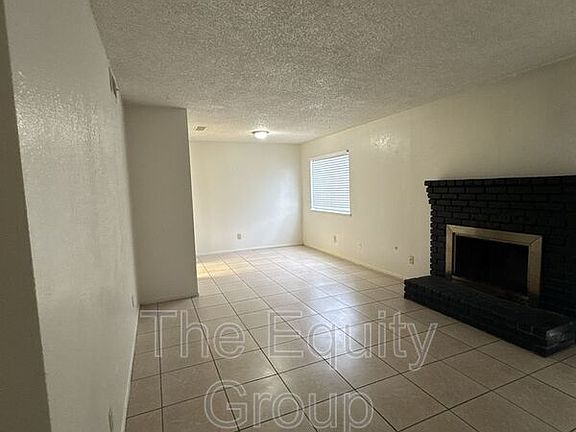 4th image of 3525 S County Center Dr