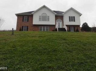 517 Atkins Dr, Luray, VA 22835