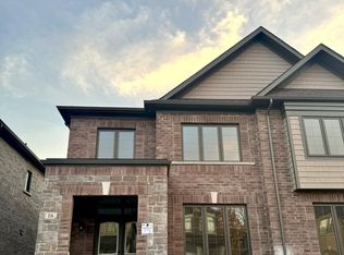 16 Thelma Dr, Whitby, ON