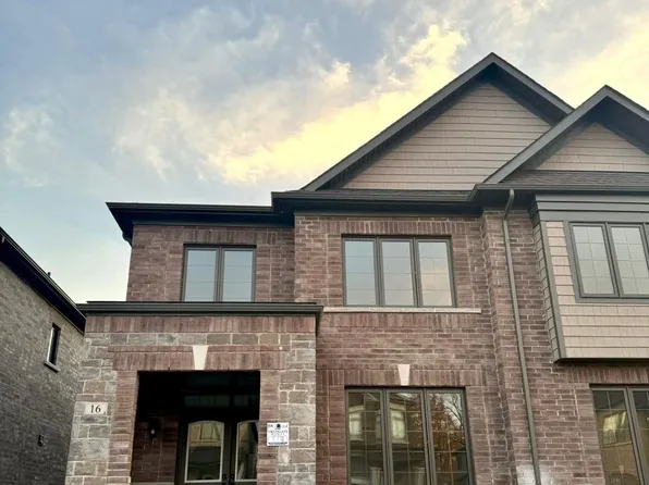 16 Thelma Dr, Whitby, ON L1P 0N3