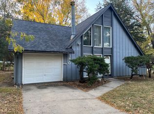 3810 SW Atwood Ter, Topeka, KS 66610