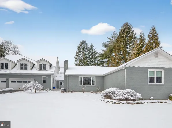 7626 College Rd, Sykesville, MD 21784