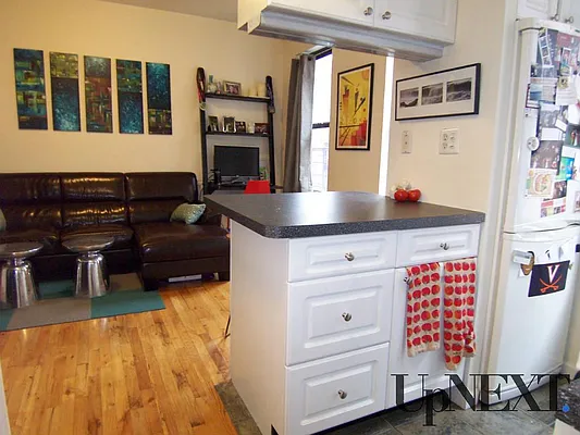 Rented by UpNext Real Estate | media 37