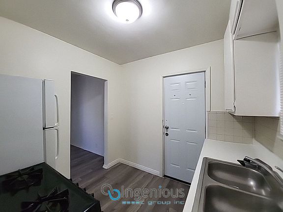 4th image of 139 S Rosemead Blvd #0B-1Ba