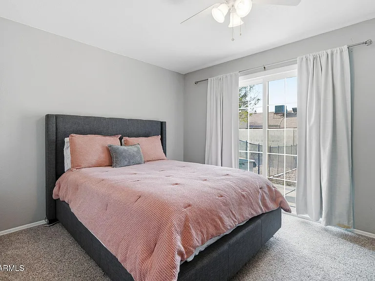 1735 E Stephens Dr — Photo 21