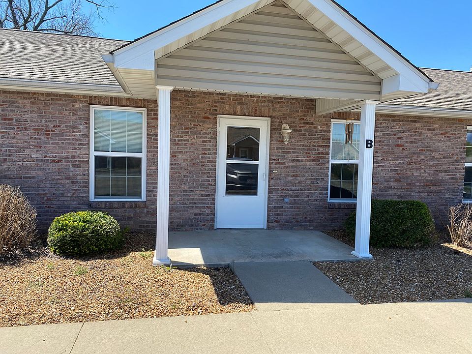 1st image of 834 Electric St #2B-1BA-816SQFT