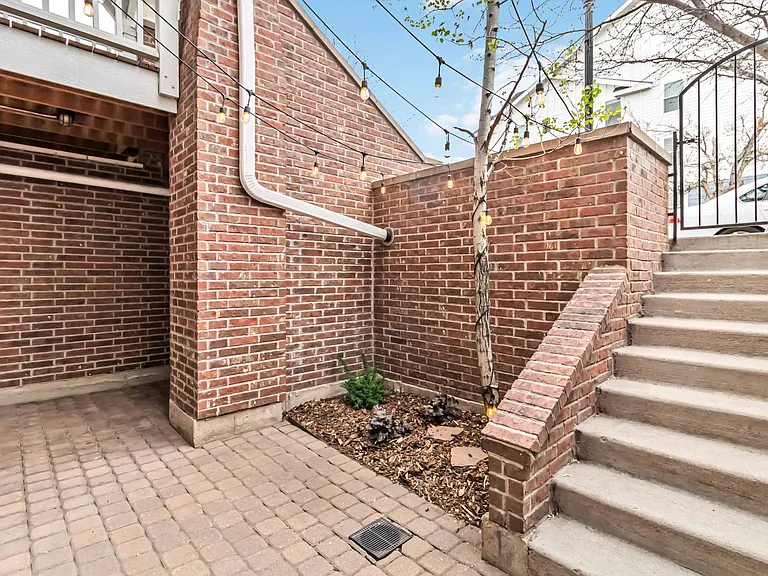 5557 Hill St #C — Photo 47