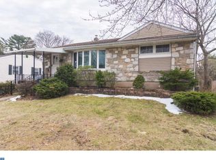 1513 Sycamore Ave, Willow Grove, PA 19090