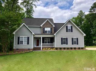 105 McDougle Ln, Clayton, NC 27520