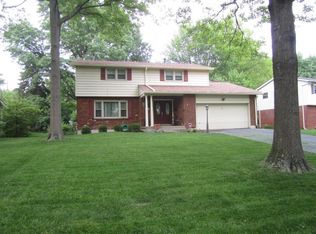 7236 Greenfarms Dr, Cincinnati, OH 45224