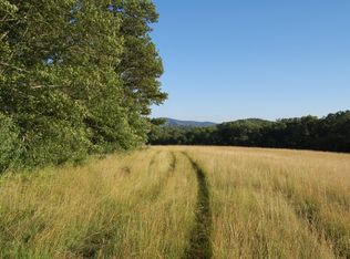 Stonehouse Rd, Lewisburg, WV 24901