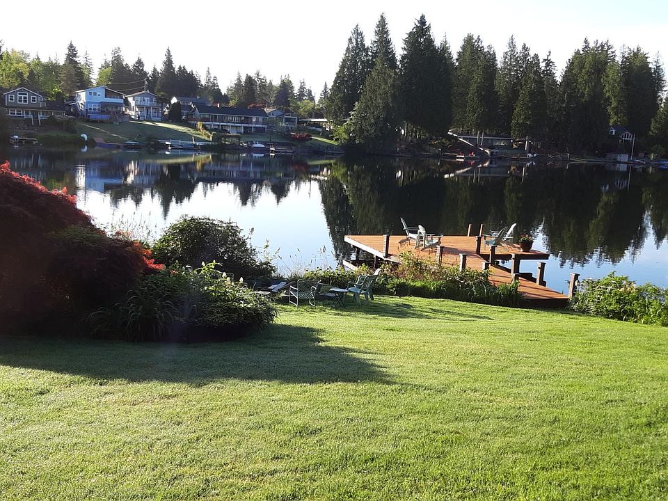 1st image of 15621 Larch Way