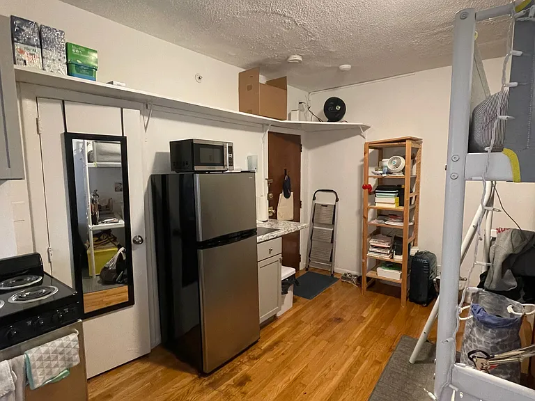 28 S Huntington Ave #102 — Photo 12