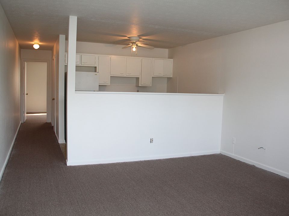 2nd image of 3208 E Indian Trl APT 24