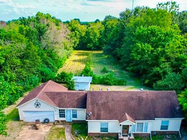 314 Gammage St, Elkhart, TX 75839