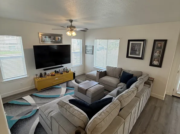 3810 W Big Horn Dr, Lehi, UT 84043