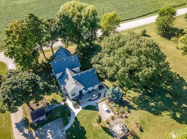 990 Dennison Rd, Deerfield, MI 49238