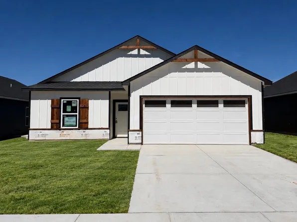 3620 E Bearsden St, Derby, KS 67037