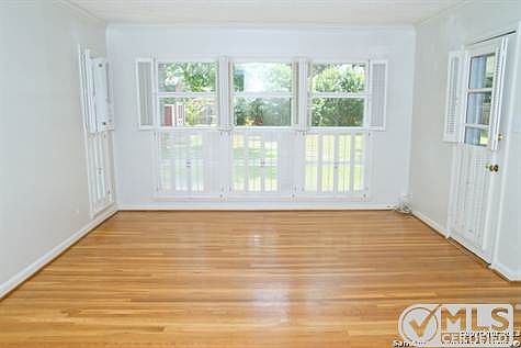 2nd image of 108 Arvin Dr
